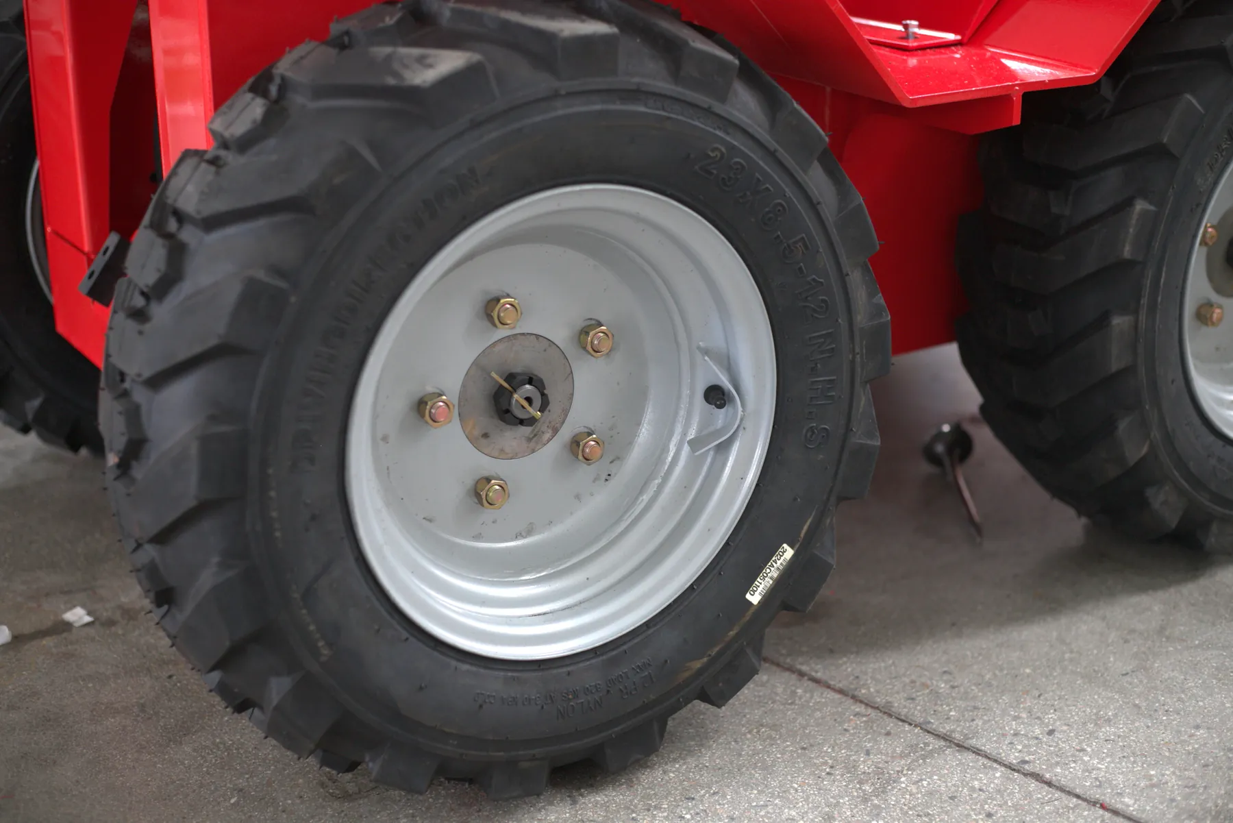 BL-S390-C off-road tyre