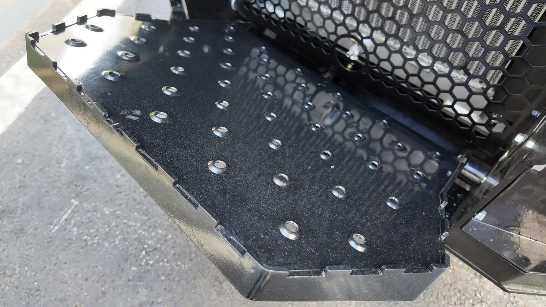 BL-T1000-H anti-slip step plate