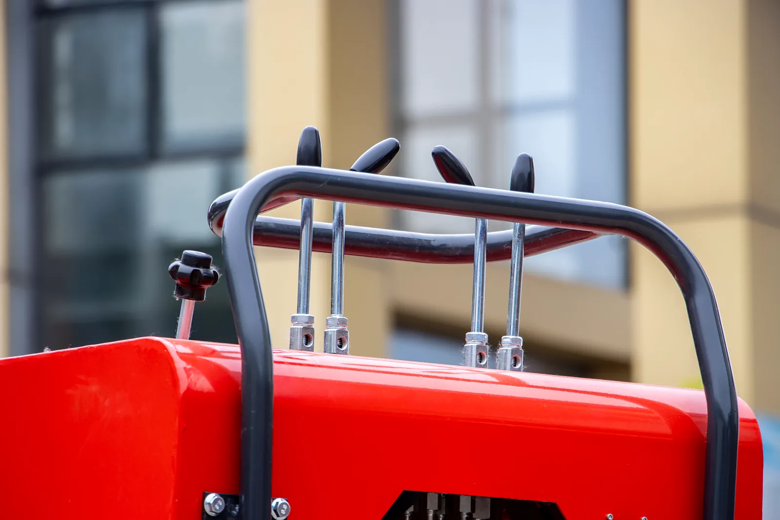 BL-T500-HD handlebar with control levers, close-up